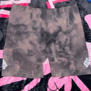 Darcsport seamless scrunch shorts